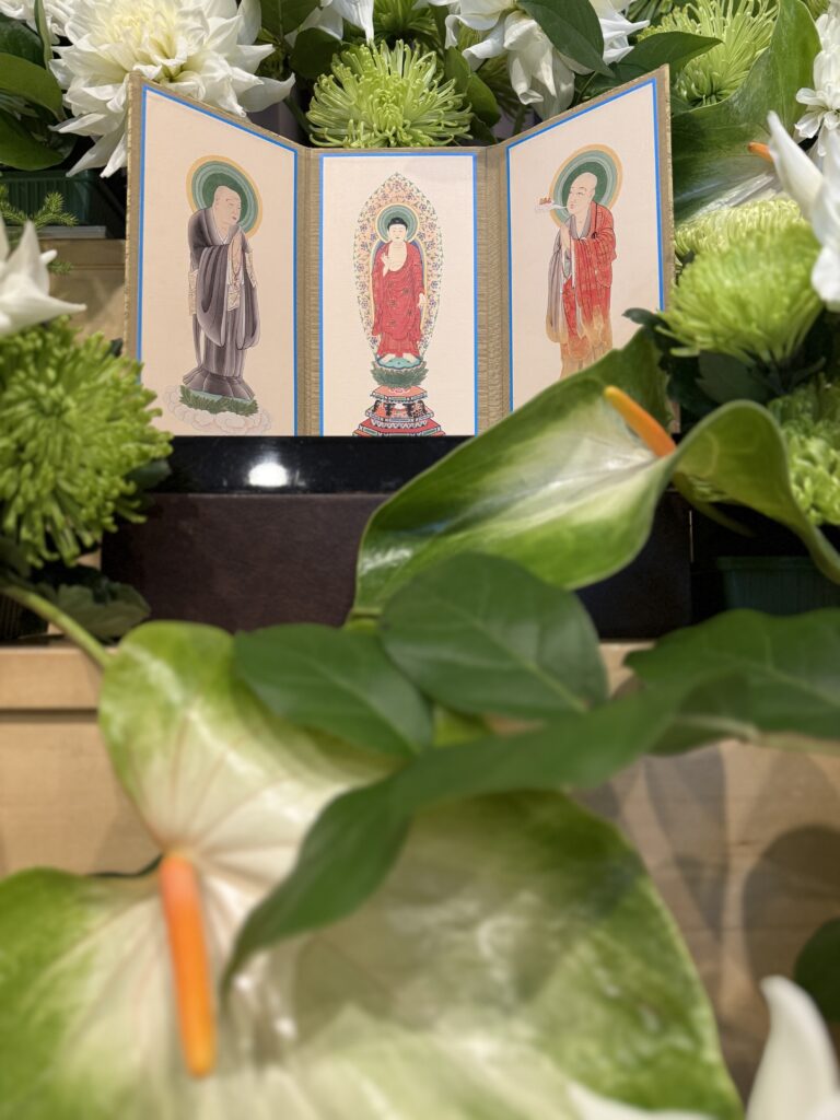 中野区 家族葬 花祭壇 ダリア